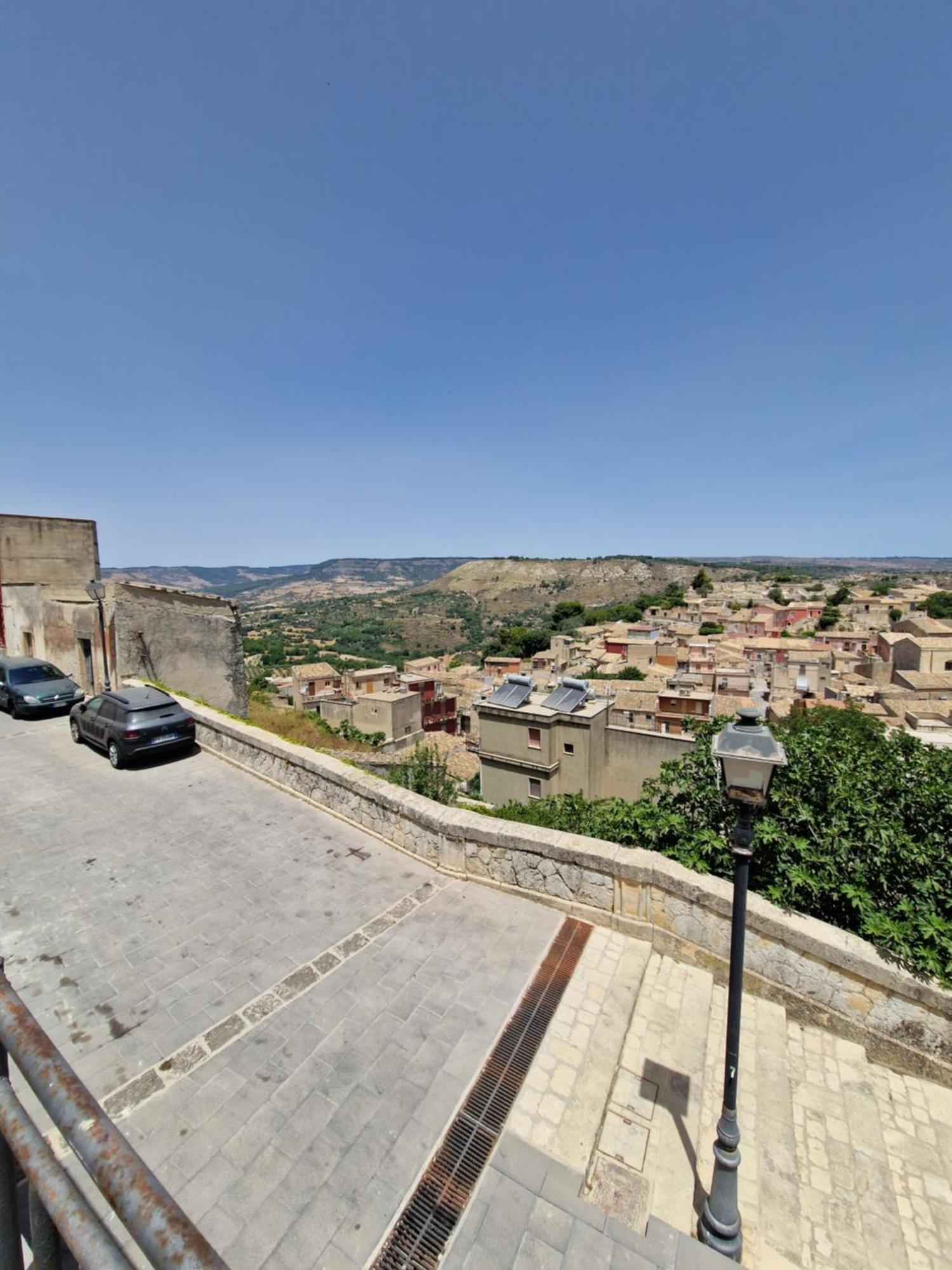 La Casa Di Paolina Palazzolo Acreide Exterior foto