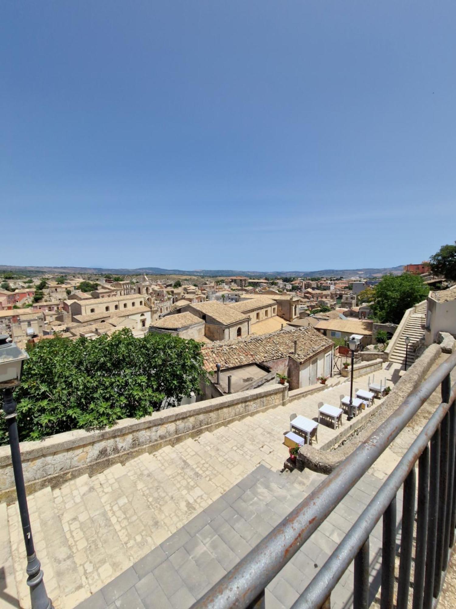 La Casa Di Paolina Palazzolo Acreide Exterior foto